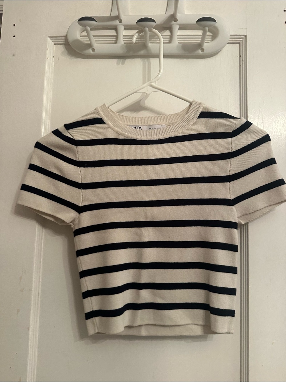 Zara Black and Cream Striped Short-Sleeve Crop Top